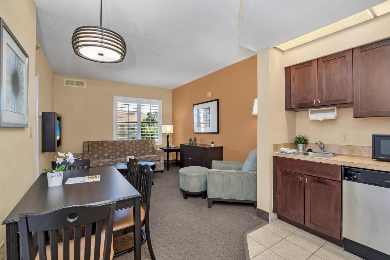 1Br 2 Queens Apt-Hotel With Pool, Hot Tub & Arcade, Near Disney & Universal! Orlando Eksteriør bilde